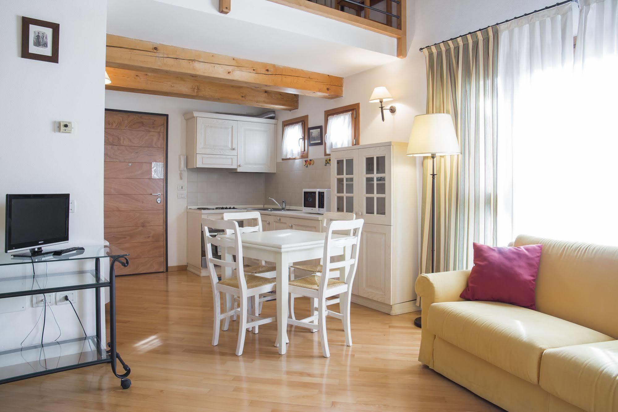 Apartment Ca Dei Dogi I 마르텔라고 외부 사진