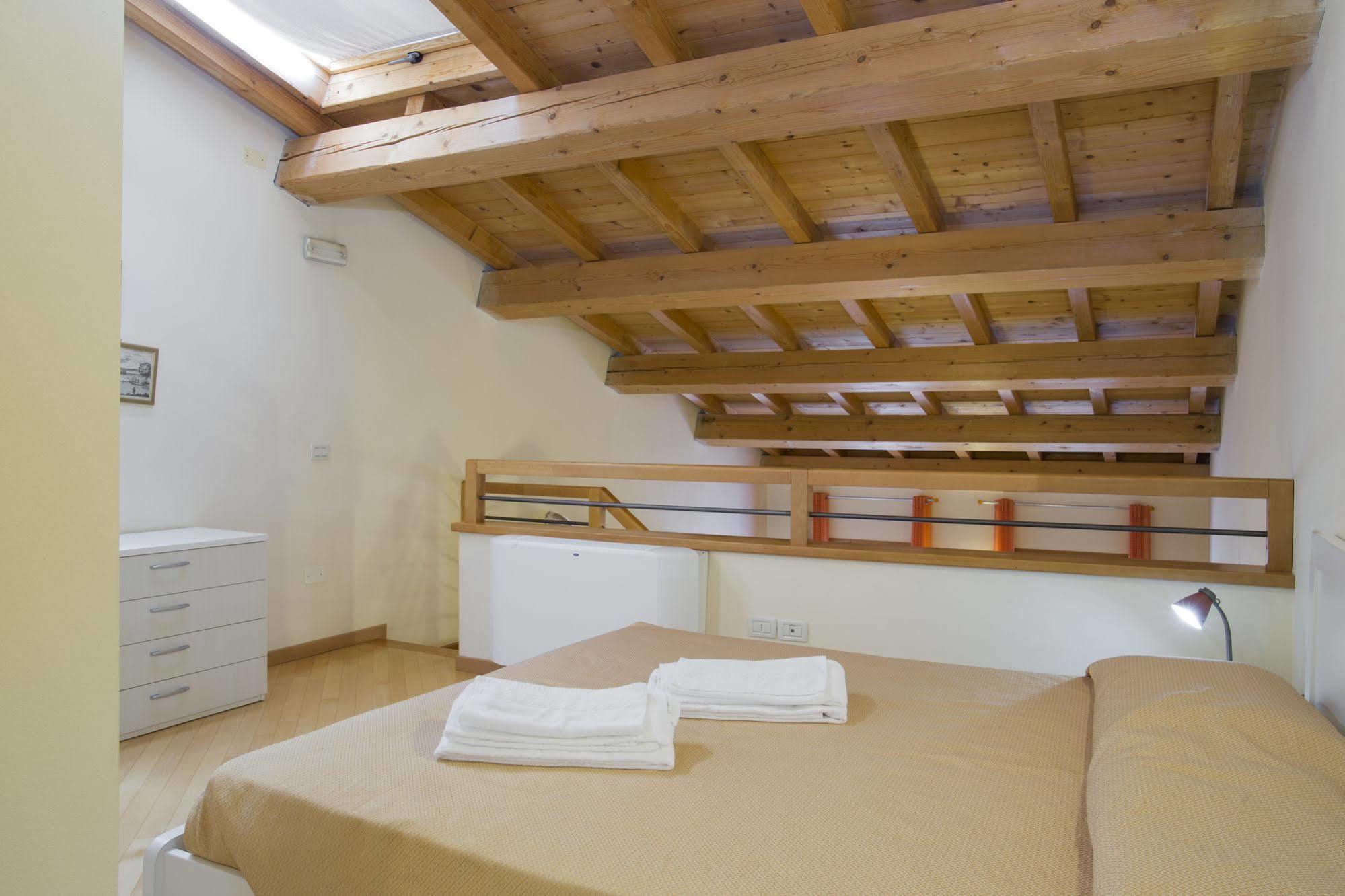 Apartment Ca Dei Dogi I 마르텔라고 외부 사진